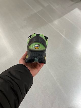 Nike DN Verde/Negro talla 43 44 45 46 47 48 49