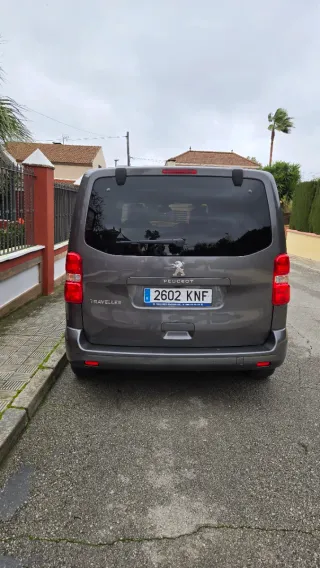 Peugeot Traveller 2018