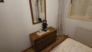 Dormitorio completo madera y tela