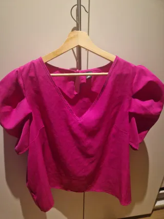 Blusa buganvilla con mangas abullonadas