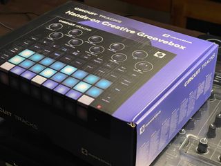 Novation Circuit Tracks Sintetizador