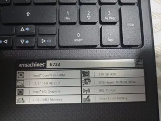 Portátil eMachines Windows 7