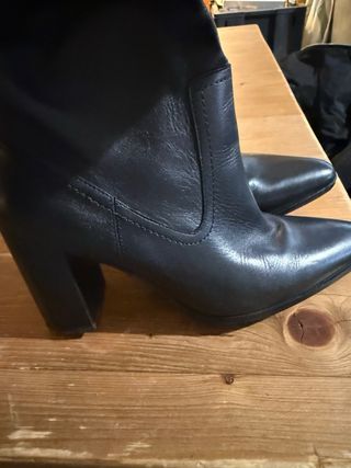 Botas altas piel tacón negro T41