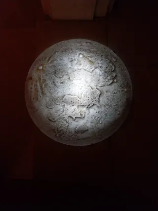 Luna decorativa para colgar