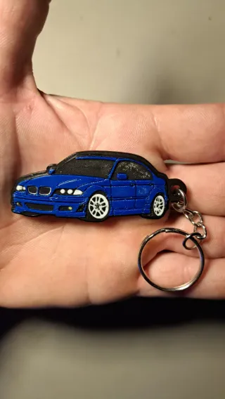 Llaveros personalizados de coches 3D