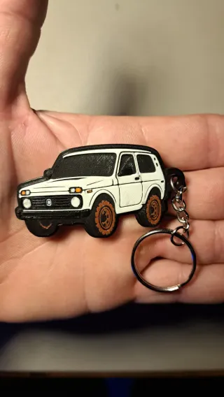 Llaveros personalizados de coches 3D