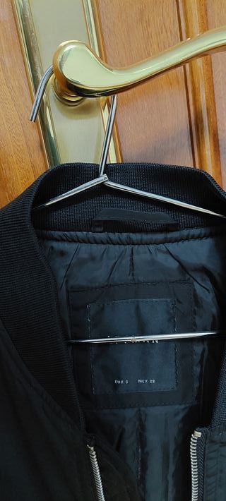 Cazadora bomber LFTMAN Talla S Negra