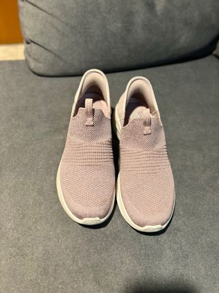 Zapatillas Skechers Mujer Rosa y Blanco