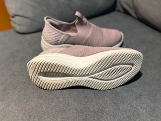 Zapatillas Skechers Mujer Rosa y Blanco