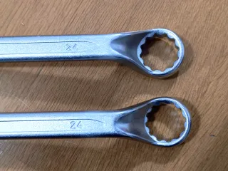 Llave estrella acodada HEYCO 24-26mm