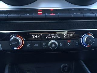 Audi Q2 30 TDI sport