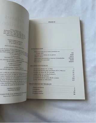 Relatos Fantasticos / Fantastic Stories (Aula d...