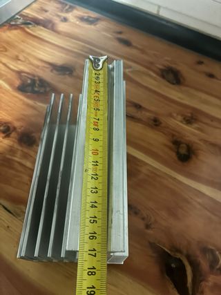 Disipador de calor de aluminio.