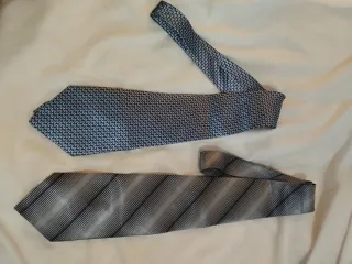 Lote 2 corbatas vintage rayas y estampado