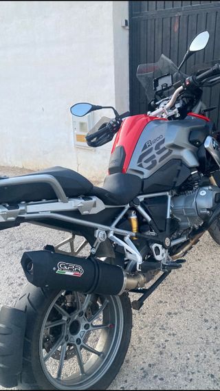 GPR Furore Nero homologado BMW R1200 GS LC
