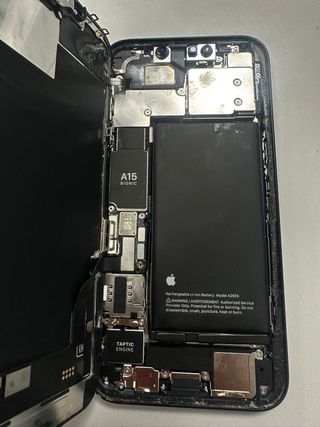 iPhone 13 128GB Negro Para reparar