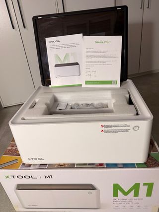 Xtool M1 Cortadora Láser y Cuchilla