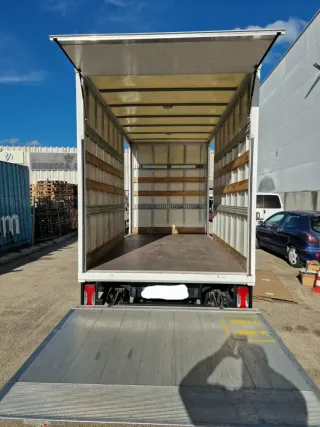 Camión / Furgoneta 3 plazas