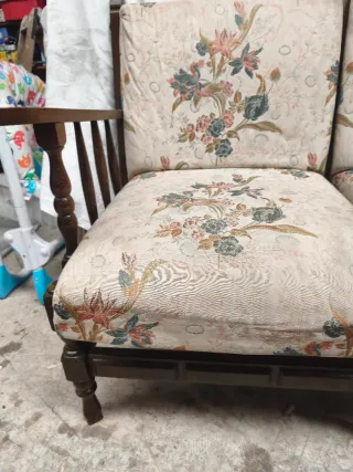 Sofá Biplaza Vintage Tela y Madera floral