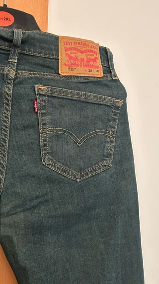 Pantalón Levis 511 W30 L32 Hombre