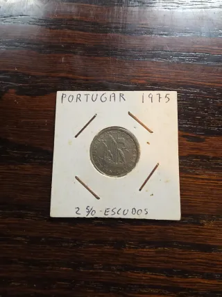 Moneda Portugal 2 Escudos 1975