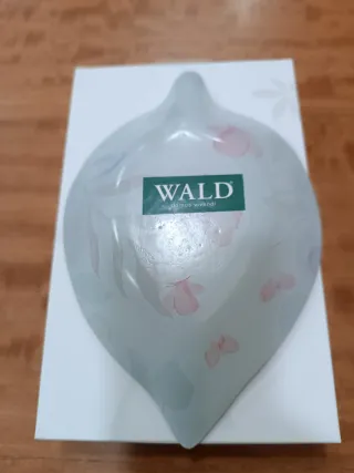 Contenitore in vetro decorato farfalle