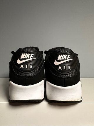 Nike Air Max 90 Negro/Blanco
