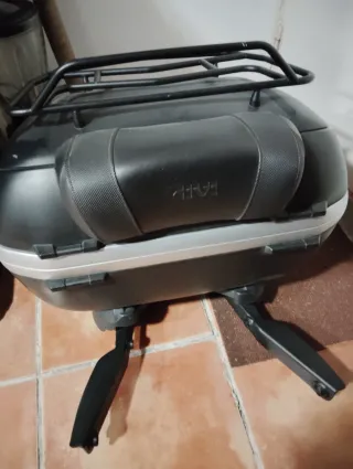 Maletín GIVI Moto Touring Negro/Plata
