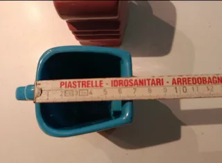 Coppia tazze Lui Lei che si baciano