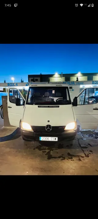 Mercedes-Benz Sprinter 2004