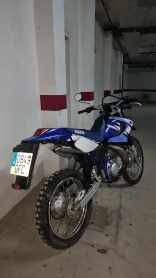 Yamaha DT 125 R | 9.800km | Escape Arrow