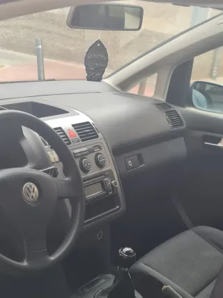 Volkswagen Touran 2009