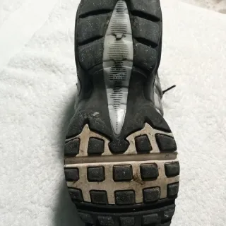 Nike Air Max 95 Negro/Gris