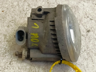 FARO ANTINIEBLA DERECHO TOYOTA COROLLA VERSO (E12