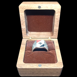 ANILLO ALEMÁN II GUERRA MUNDIAL ESTUCHE DE MADERA