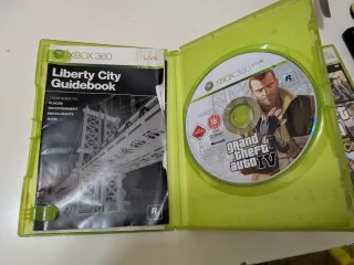 Pacchetto GTA IV e Episodes From Liberty City per Xbox 360