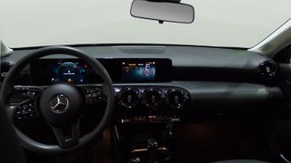 Mercedes-Benz Clase A 180 100 kW (136 CV)