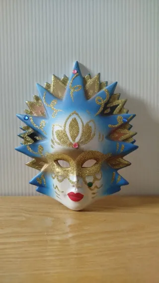 Maschera decorativa ceramica blu e oro