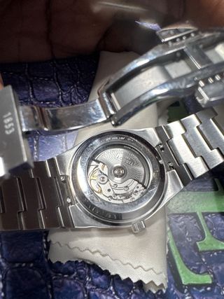 Tissot PRX 40mm Automático Acero Dorado