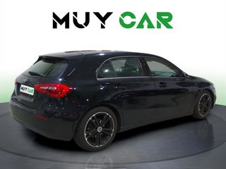 Mercedes-Benz Clase A 180 100 kW (136 CV)