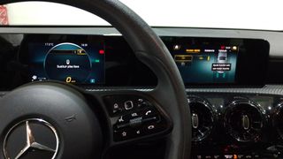 Mercedes-Benz Clase A 180 100 kW (136 CV)