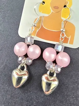 Orecchini pendenti cuore rosa