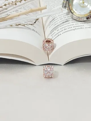 Charms Pandora Oro Rosa y Circonitas