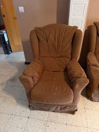 Sofá 3 plazas y 2 balancines marrón Negociable