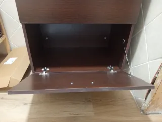 Mueble lavabo y grifo