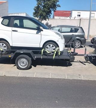 Transportista de vehículos ligeros en Granada