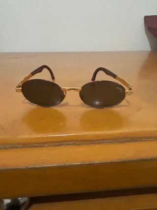 Gafas de sol Sting negras y moradas