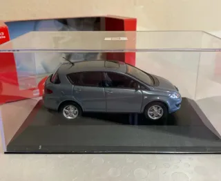 Maqueta Seat Toledo 1:43 Oficial