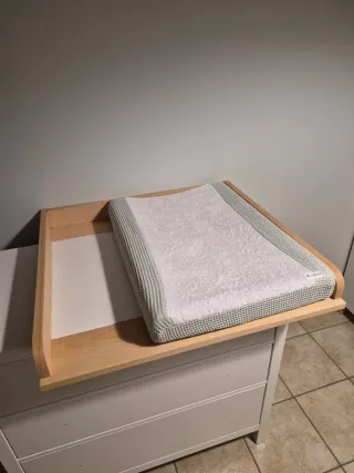 Soporte madera cambiador bebé