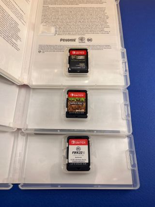 Nintendo Switch Lite + 3 Giochi